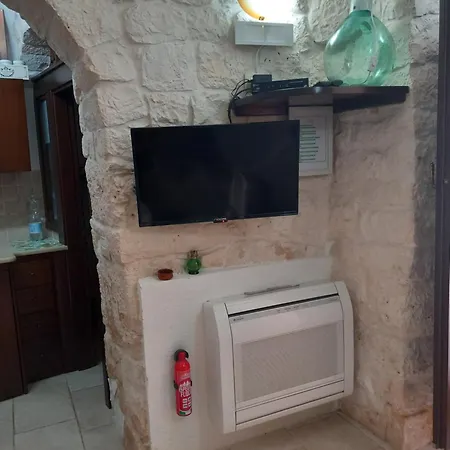 Trullo Monte Del Sale 컨트리하우스 알베르벨로